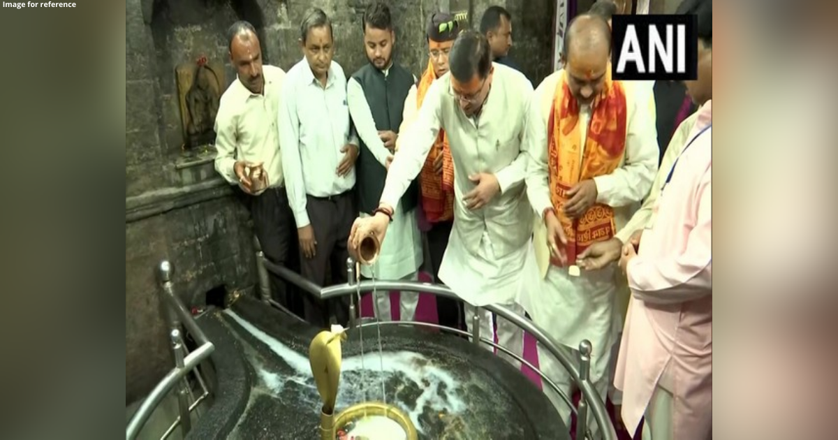 Uttarakhand: CM Dhami offers prayers at Bagnath Temple in Bageshwar